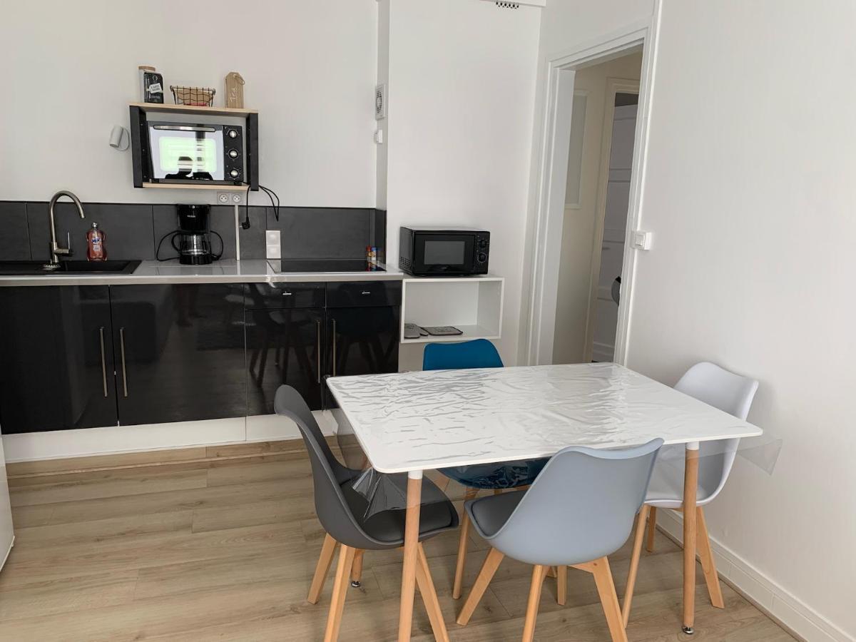 Charmant Logement A 2 Pas De La Plage Ле-Портель Экстерьер фото